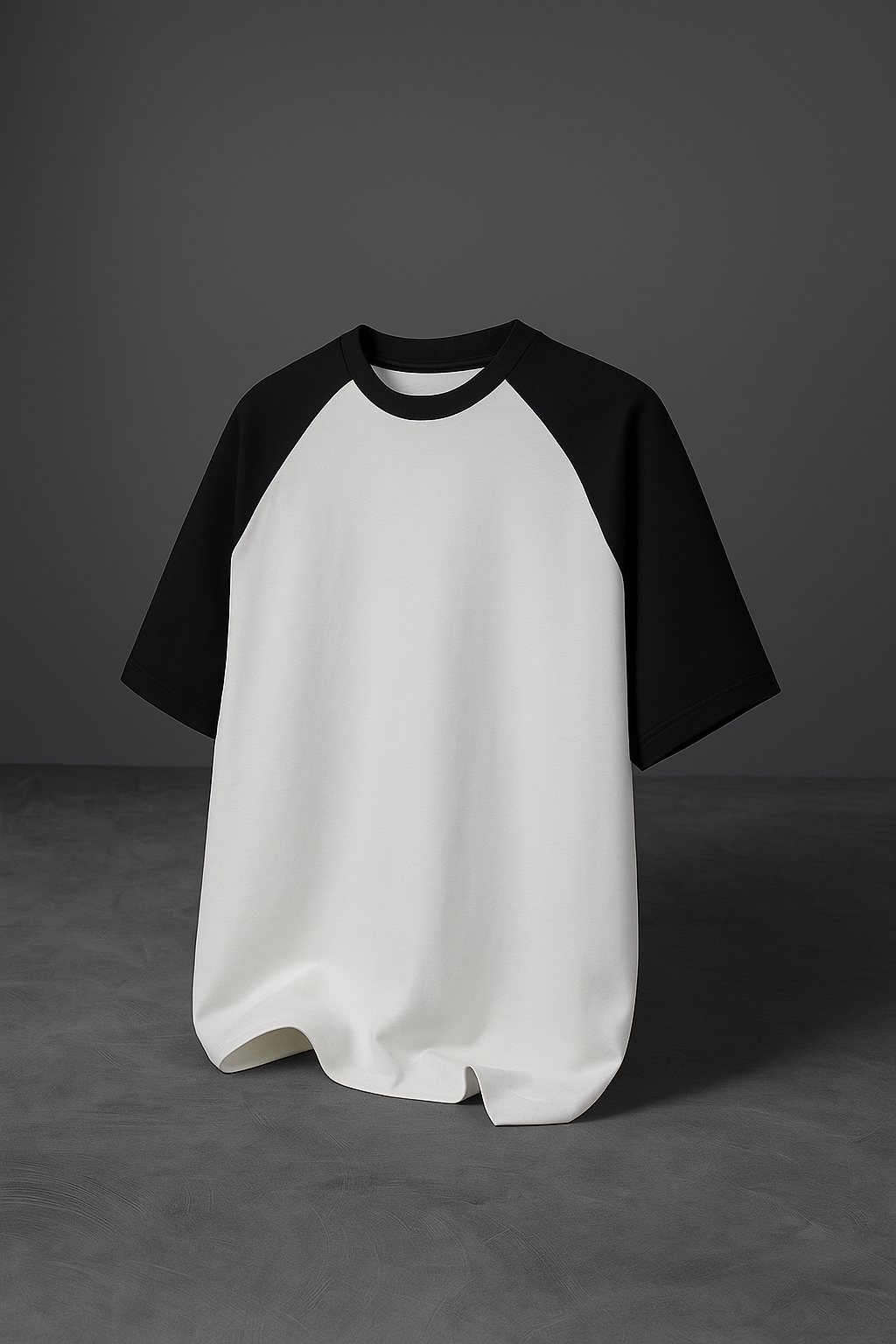Oversized Core Raglan T-Shirt