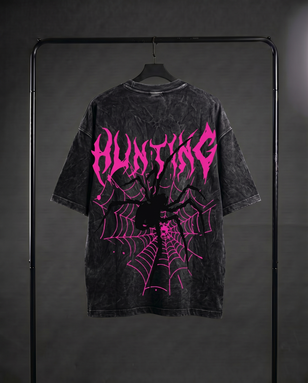 Threads Of Prey : Hunting Spider T-shirt