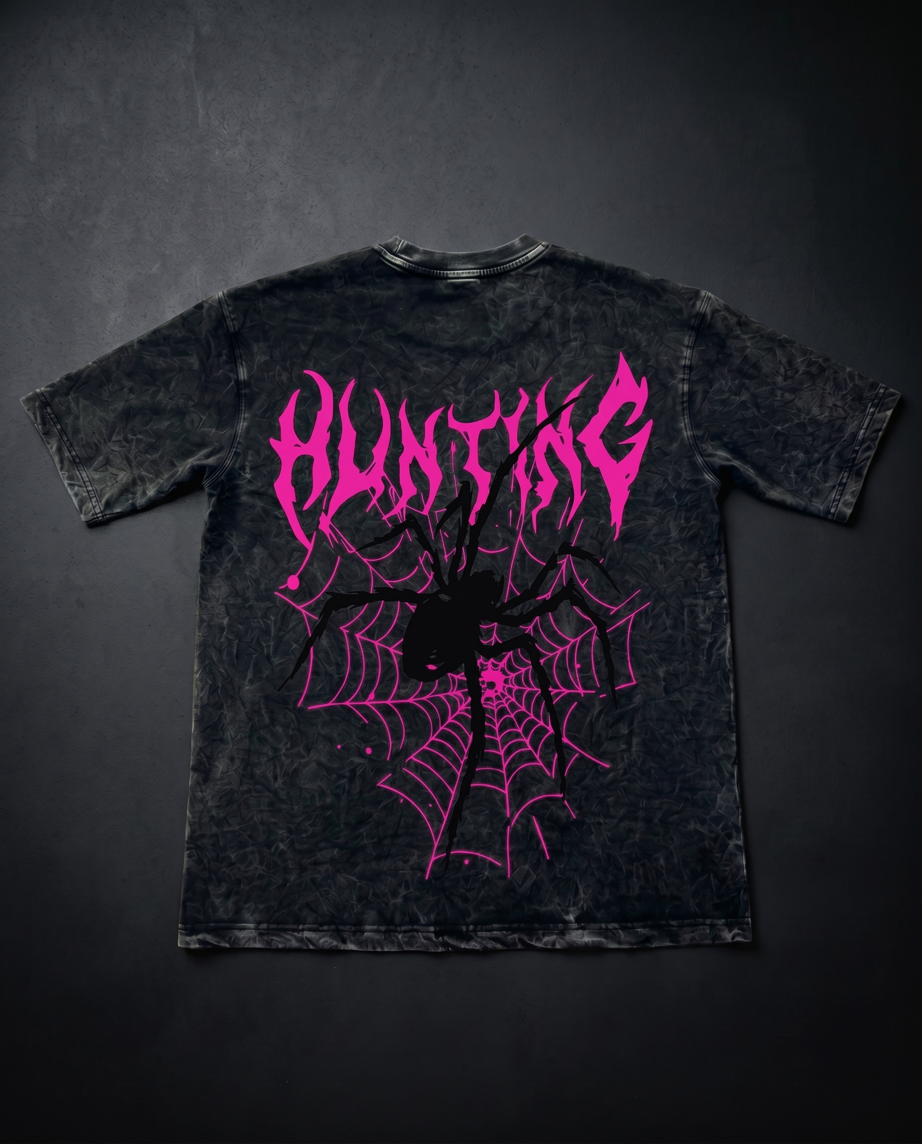 Threads Of Prey : Hunting Spider T-shirt